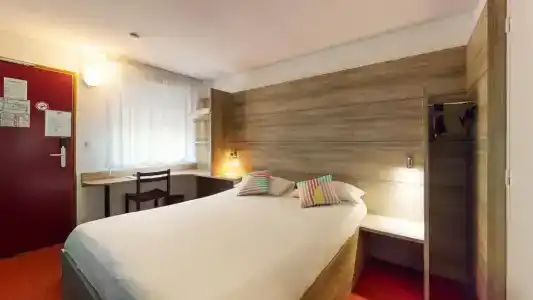L'Auberge Everde Tarbes-Ibos - 39