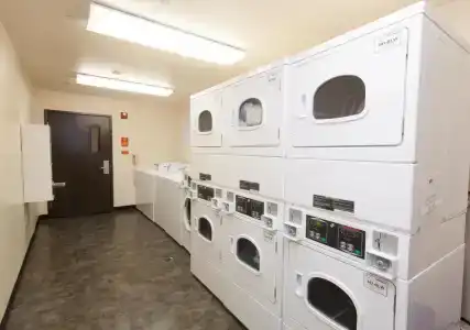 WoodSpring Suites San Antonio South - 13