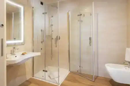 DoubleTree by Hilton Brescia - 44
