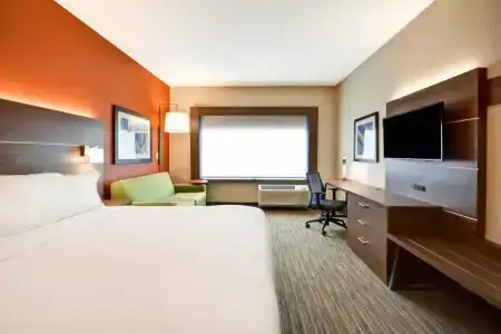 Holiday Inn Express -, An Ihg - 60
