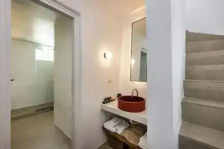 Ira & Spa - 203