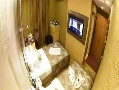 Best Western Chinatown - 1