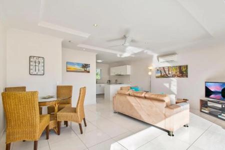 Noosa River Palms - 181