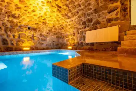 Atilla's Cave - 419
