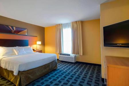 TownePlace Suites by Marriott Kansas City - 65
