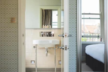 The Wellington - 43