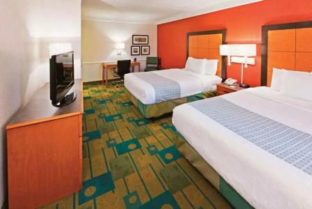 La Quinta Inn by Wyndham San Antonio Vance Jackson - 20