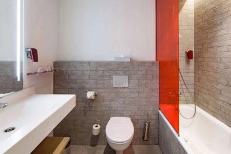 Park Inn by Radisson & Residence - 11