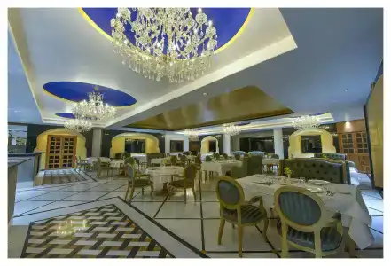 Buena Vista Luxury Garden Spa Resort - 15
