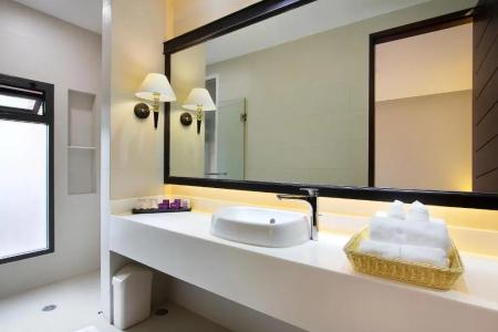 Rimnaam Klangchan - Sha Plus - 44