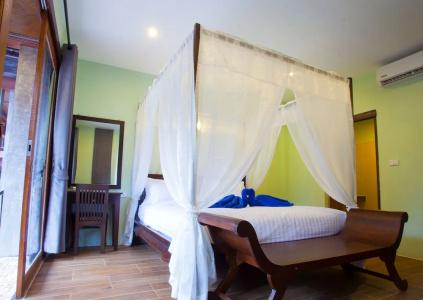 Koh Tao Beach Club - 83