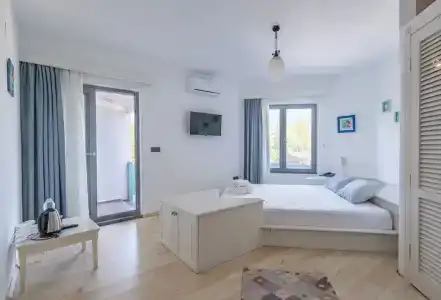 Kefi Beach & Suites - 178