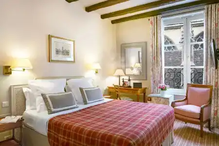 Relais Du Louvre - 54