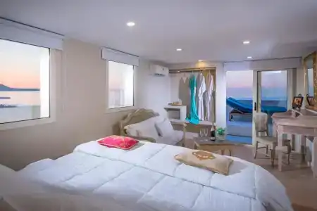Parthenis Beach, Suites by the Sea - 39