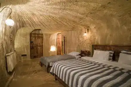 Atilla's Cave - 291