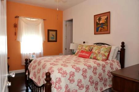 Inn on the Avenue - 86