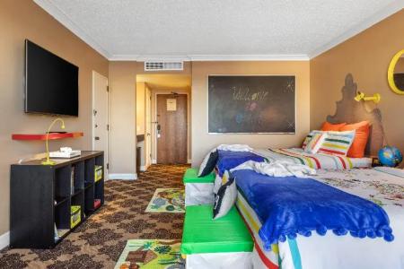 Omni Houston - 50