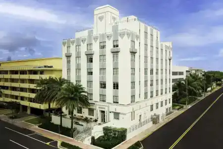 Hilton Garden Inn Miami South Beach - 23