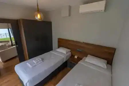 Santana Otel - 255