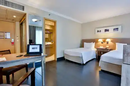Park Inn by Radisson Berrini - 34