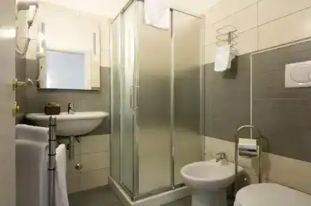 Atlantis Inn Roma - 16