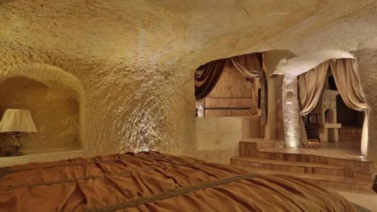 Golden Cave Suites - 169