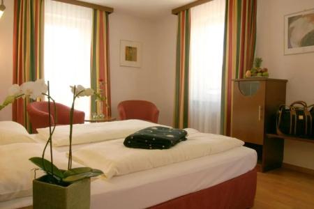 Via Roma - 30