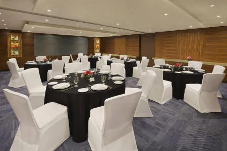 DoubleTree by Hilton and Residences Dubai – Al Barsha - 24