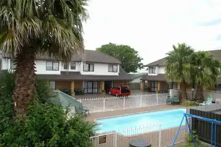 Palm City Motor Inn - 12