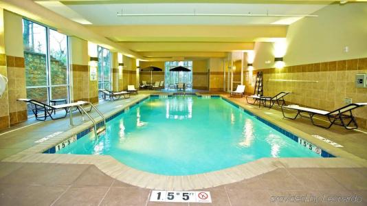 Doubletree by Hilton Hamilton Place - 20