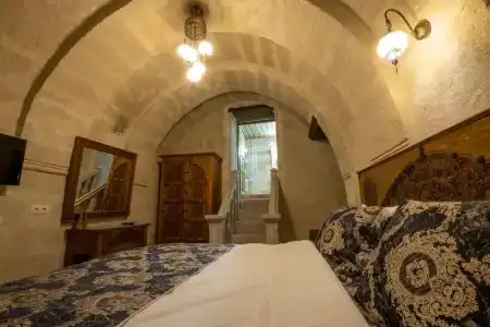 Underground Cave Suites - 59
