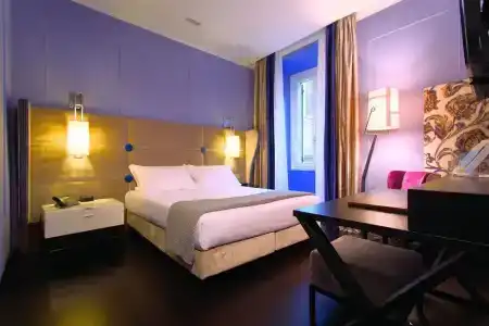 Stendhal Luxury Suites - 4