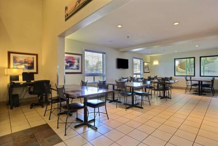 Super 8 by Wyndham - 15