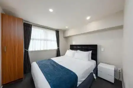 315 Riccarton - 77