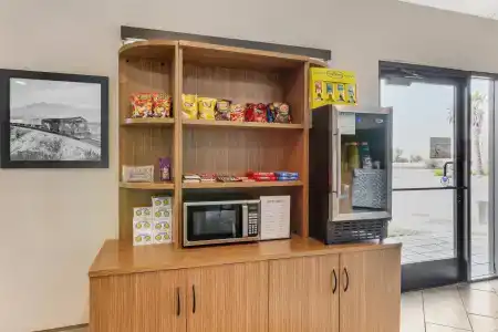 Best Western InnSuites Tucson Foothills & Suites - 33