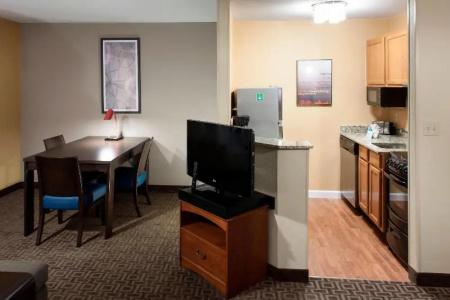 TownePlace Suites Dallas Las Colinas - 43