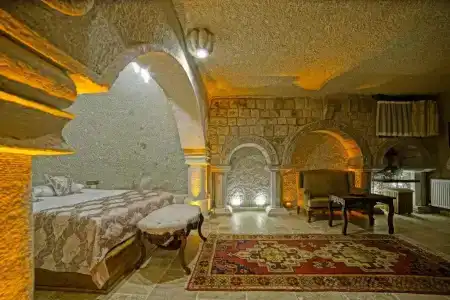 Risus Cave Suites - 42