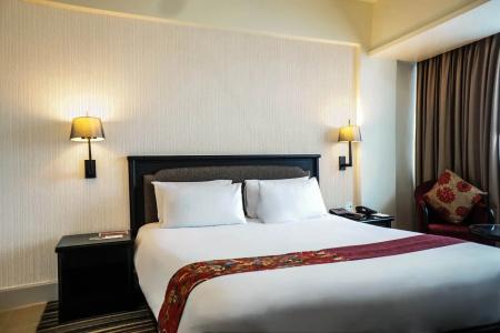 Centara Hat Yai - 8