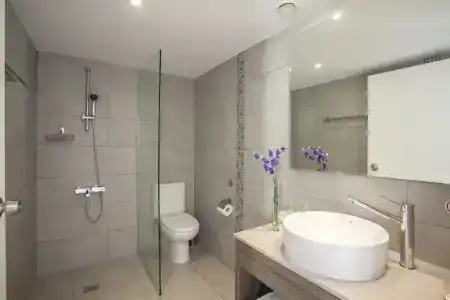 Limanaki Beach & Suites - 82