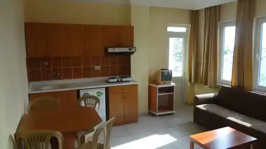 Kleopatra Coral Apart - 18