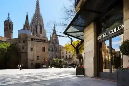 Colón Barcelona - 0