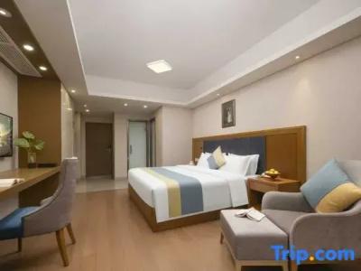 Changle Holiday Apartment - 37