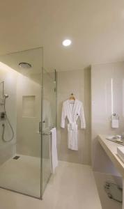 Doubletree By Hilton - 37