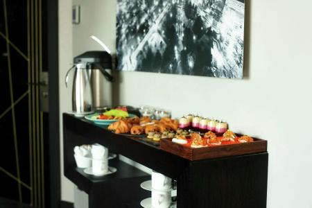 Hilton Belgrade - 12