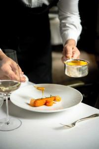 La Réserve Paris & Spa - 14
