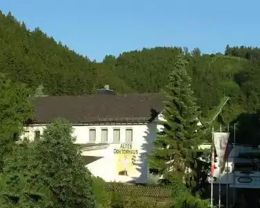 Altes Doktorhaus - Garni - 11