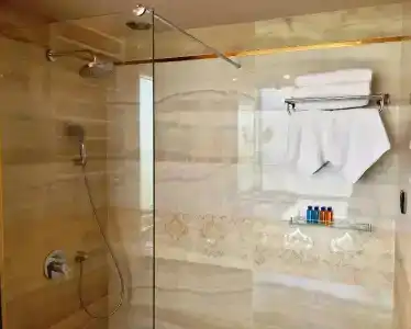 Golden Tulip Varna - 50