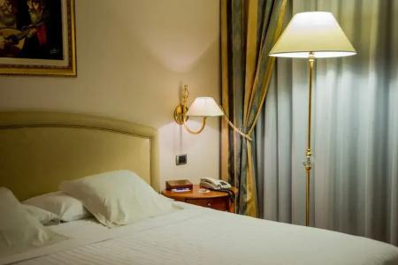 Best Western Globus City - 99