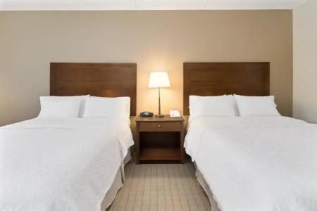 Hampton Inn/South-Fort Benning - 41