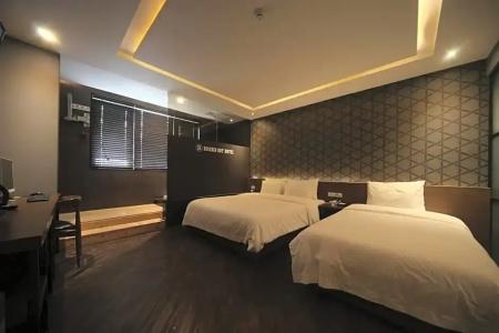 Beomil Brown Dot - 45